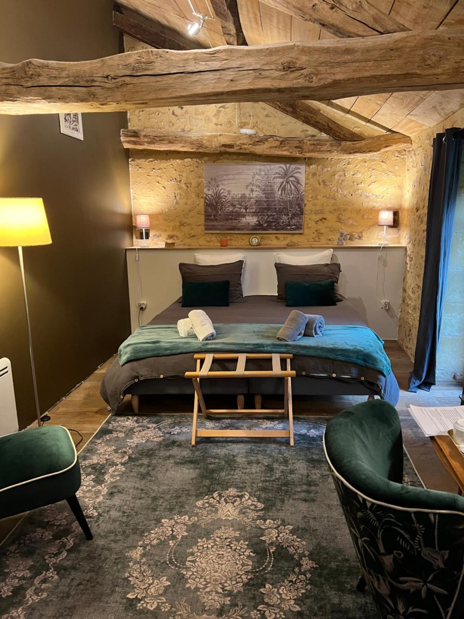 Villa Marguerite Chambres Et Table D Hotes De Charme Cadouin ภายนอก รูปภาพ